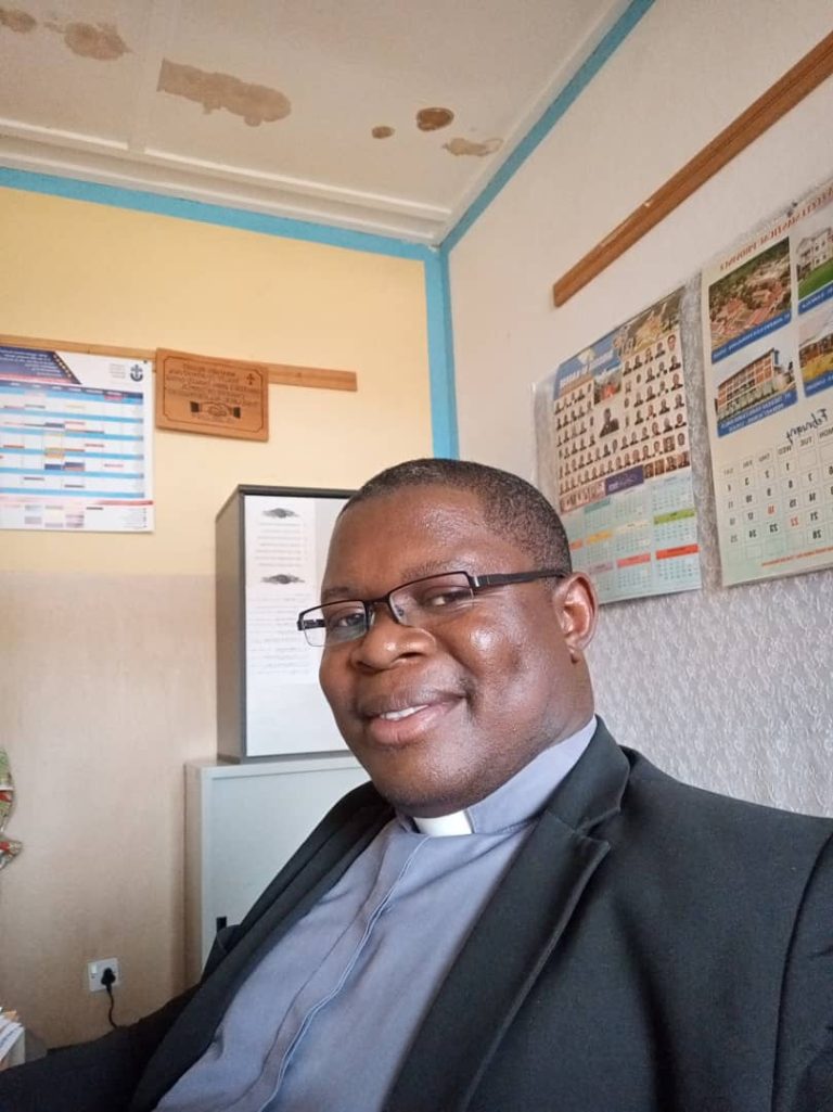 Fr. Sausi dedicates Excel Prep school P7 candidates