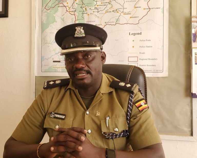 Police in Tooro warns politicians against creating their campaign road map