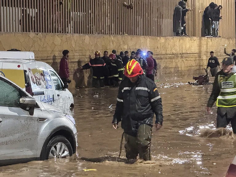 Flash floods kill 37 in Morocco
