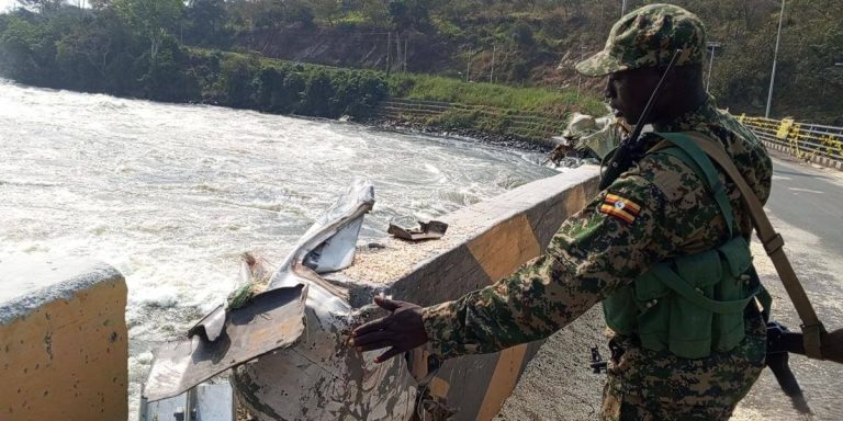 Maize truck kills 2 people