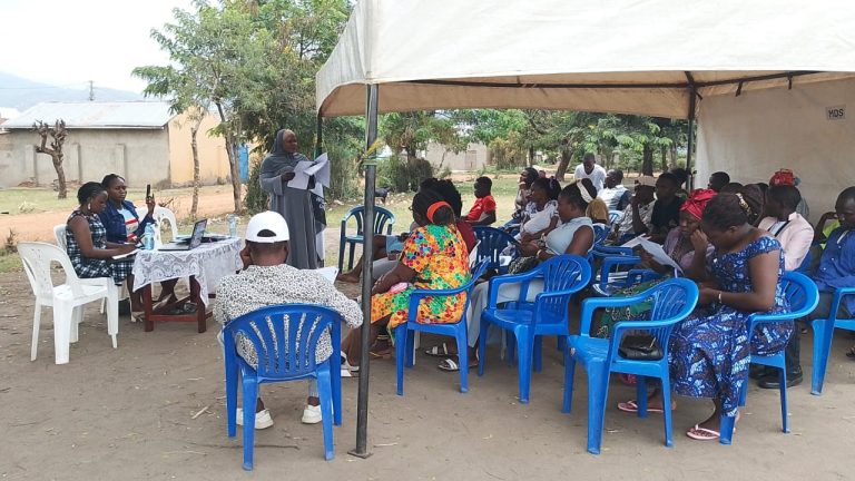 Tik-Tokers to establish Microfinance Bank